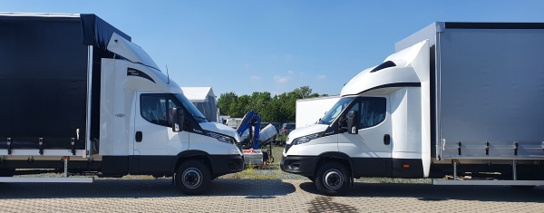 Iveco Daily 70C18 Plandeka + drzwi